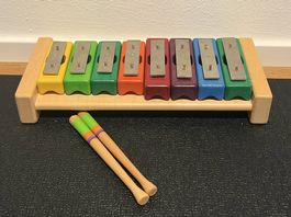 Xylophon aus Holz für Kinder