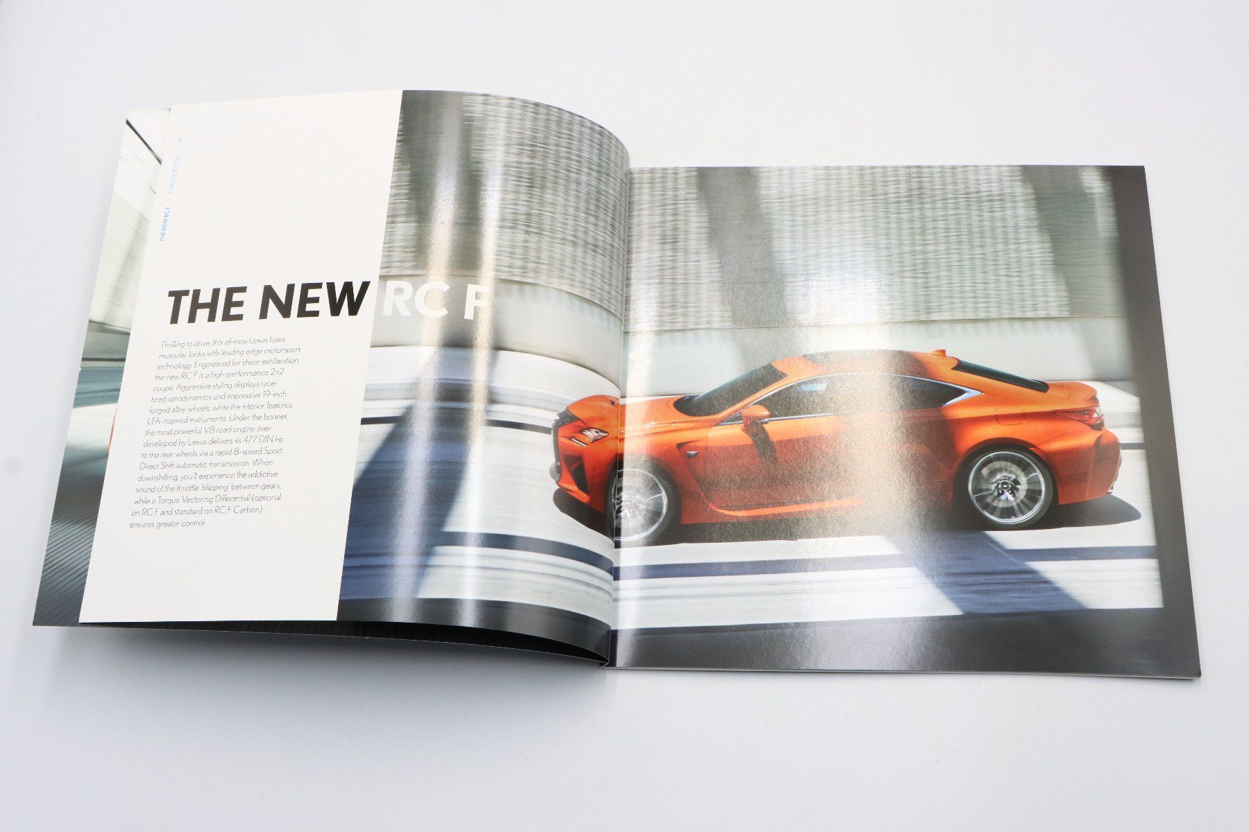 Lexus Documents: Lexus RC F 2014 Prospekt – D'occasion à Bühl b.Aarberg par Collectorpassions 2