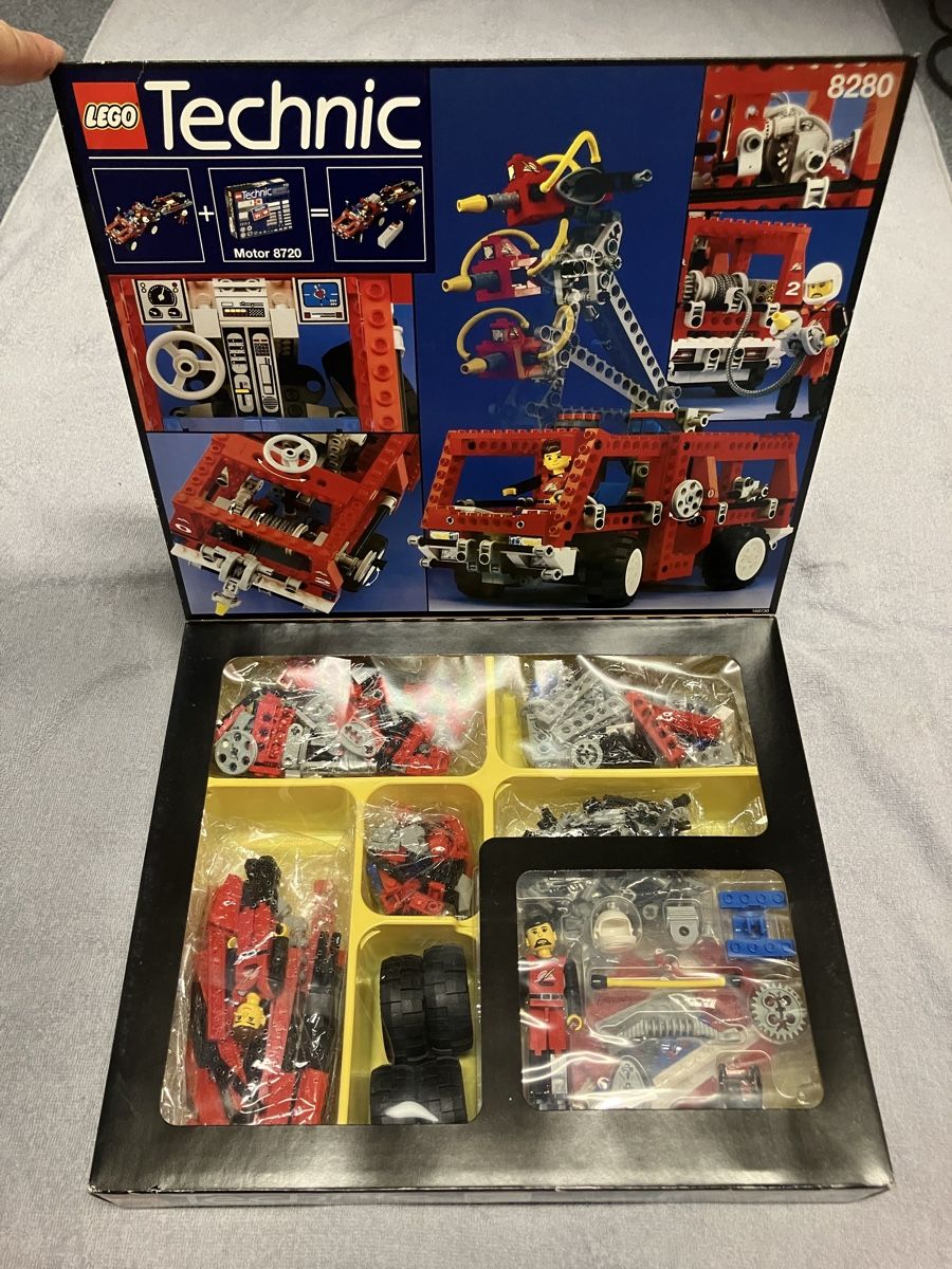 Lego Jeux de construction: Lego technic 8280 – Neuf avec emballage d'origine à Luzern par windundsichtschutz 1