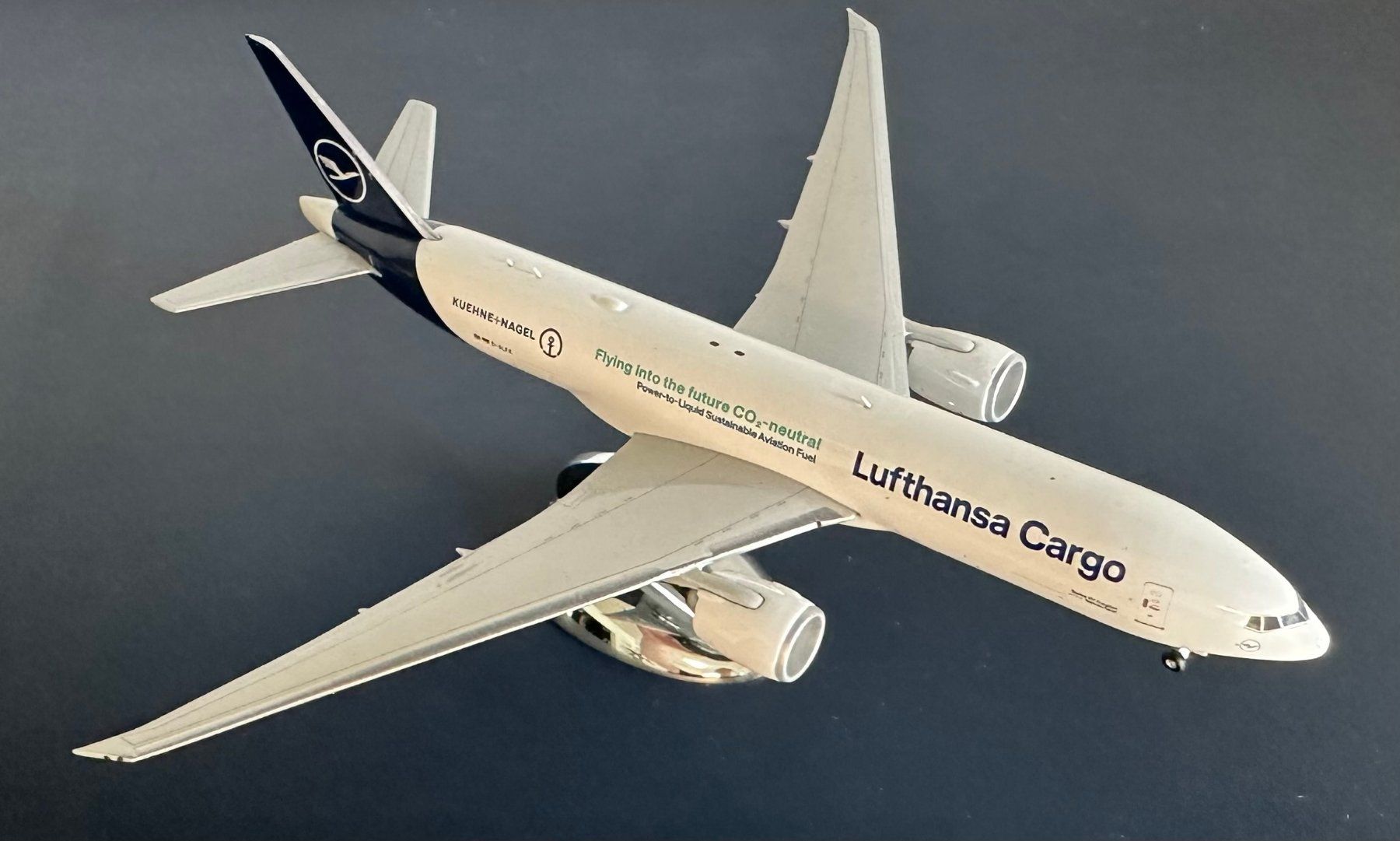 Kit di modellismo & Modellini statici: Phoenix 1:400 Boeing 777F Lufthansa Cargo D-ALFK – Usato da Zürich venduto da fabst7199 3
