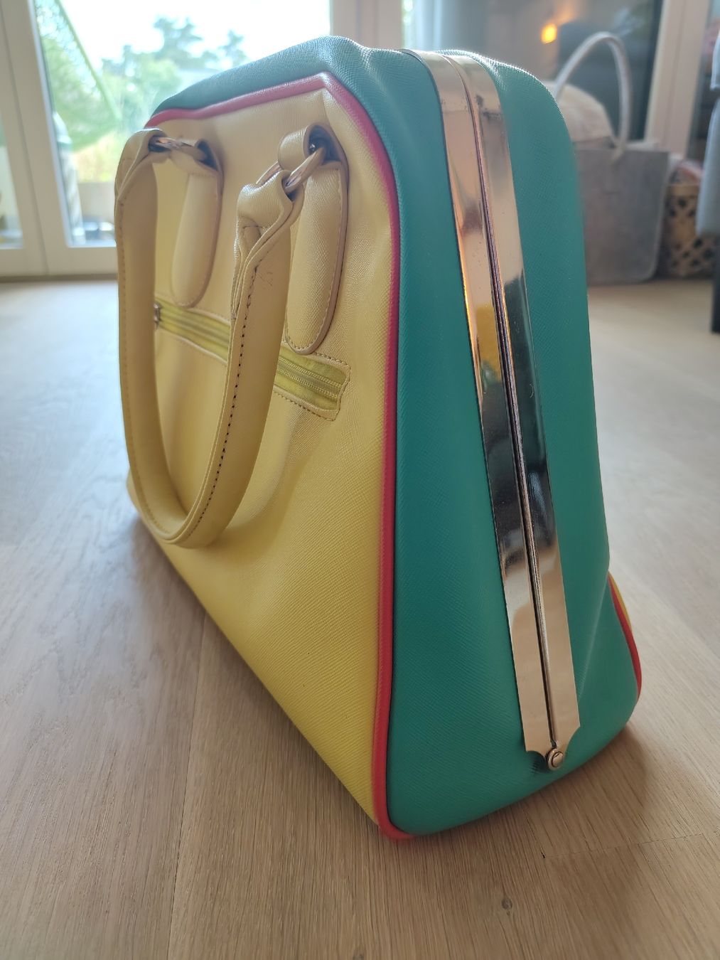 Bulaggi Borse da donna: Handtasche gelb mit von BULAGGI – Usato da Zürich venduto da Etterebdan 1