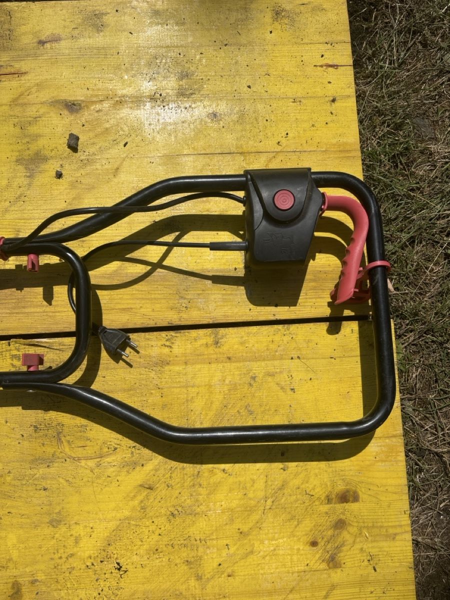 Tutte le macchine: Elektronische Gartenhacke – Usato da Sempach venduto da and_gz7z 2