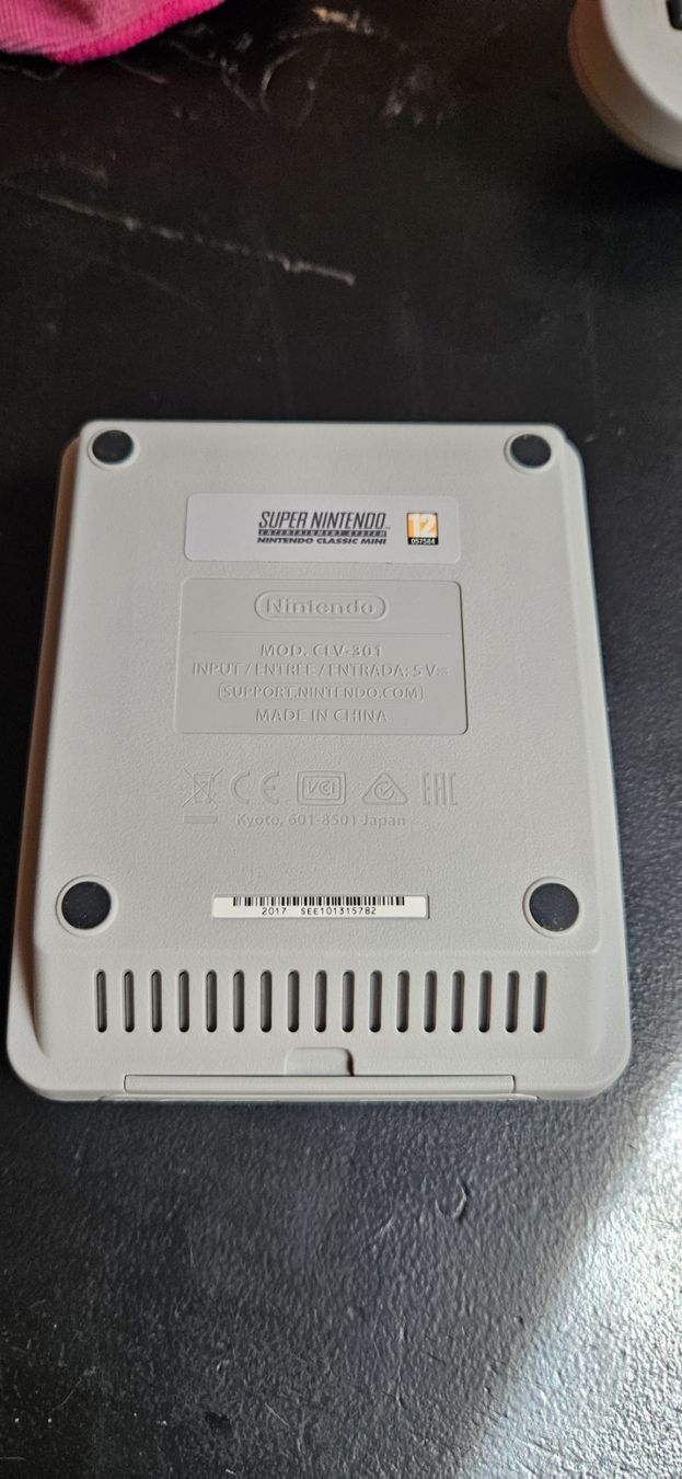 Nintendo Console: Super Nintendo Classic Mini + 2 Controller – Usato da Belp venduto da Ginus85 2