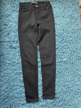 Levi's 711 Skinny Jeans Black