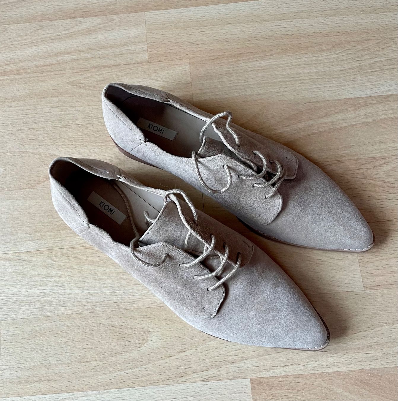 Scarpe da donna: Schnürschuhe Wildleder – Usato da Ettiswil venduto da suesueheck 1