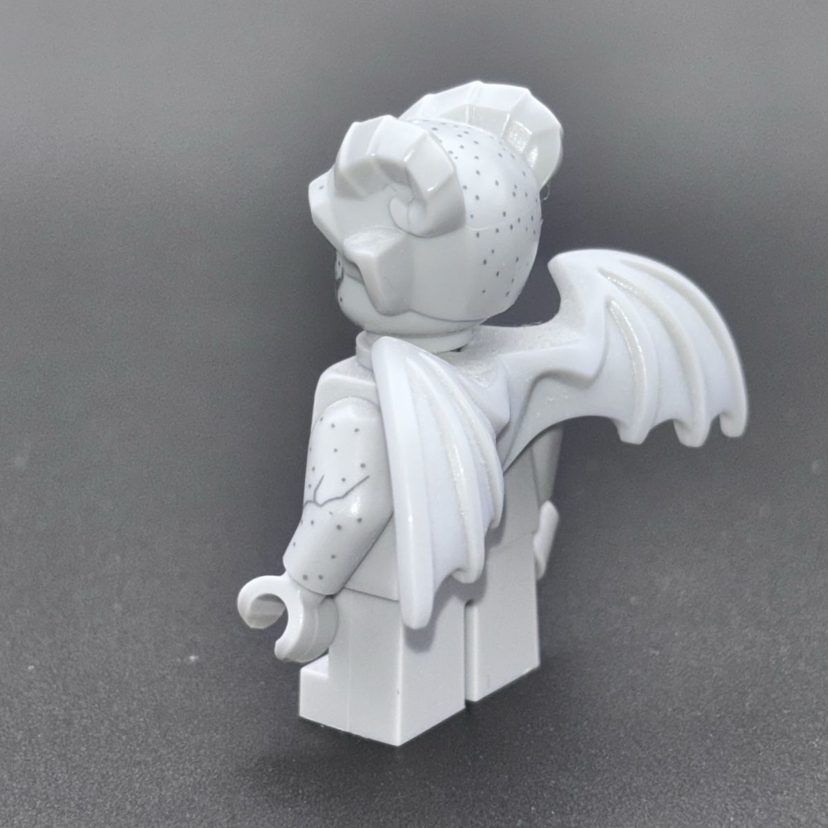 Lego Spielzeuge: Lego Minifigures Gargoyle (col220) – Gebraucht aus Winterthur von Diwolf 1