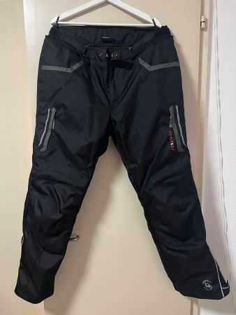 Motorradhose