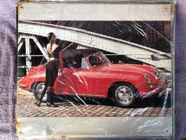 Porsche 356 Cabrio mit pin up classic