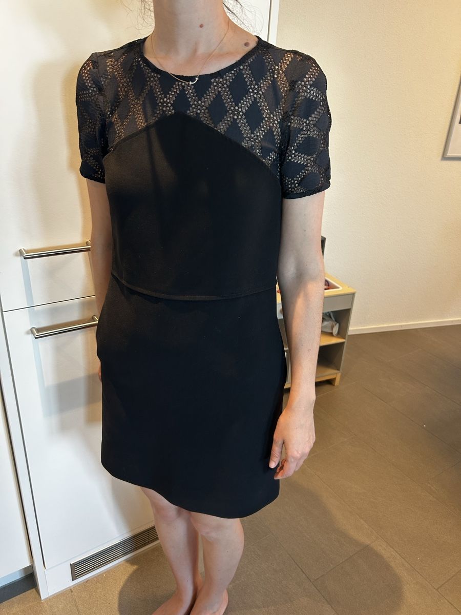 Maje Kleider: Maje Etuikleid 34 schwarz/navy  – Gebraucht aus Zürich von cos_b629 1