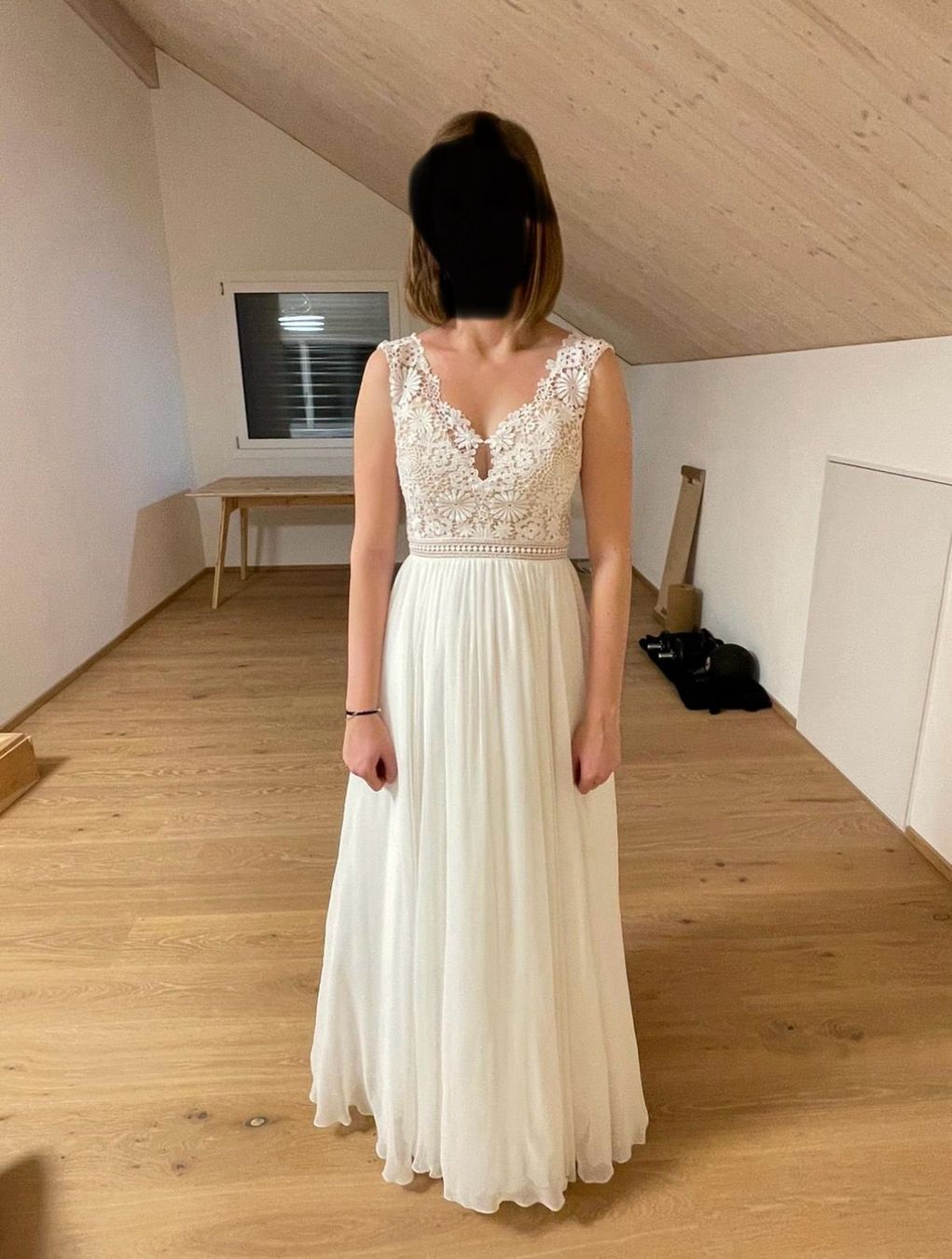Vestiti: Traumhaftes Brautkleid, Gr. S mit Spitze – Usato da Jona venduto da Joger11 5