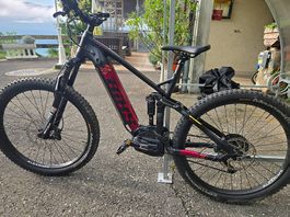 E Bike, BiXS Sauvage e25 E-Mountainbike
