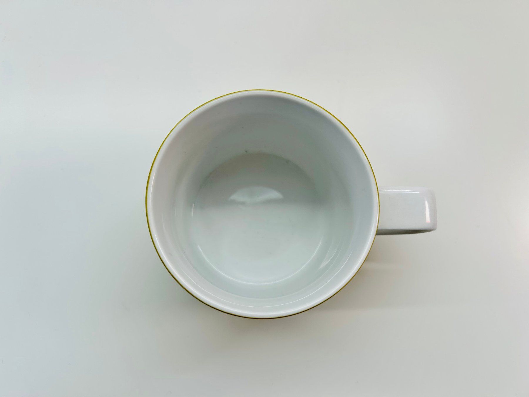 Tassen: Habitat / Keramik-Mug (olive) – Gebraucht aus Dietlikon von Mankai 4