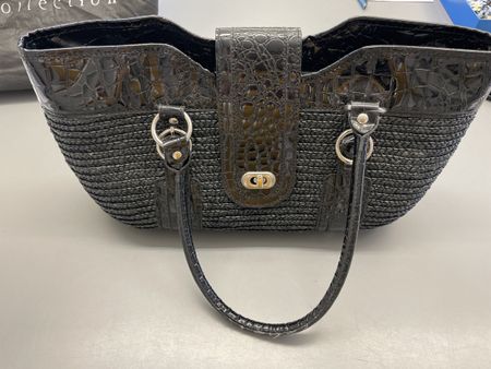 Borsa estiva nera Estelle in finta pelle e paglia