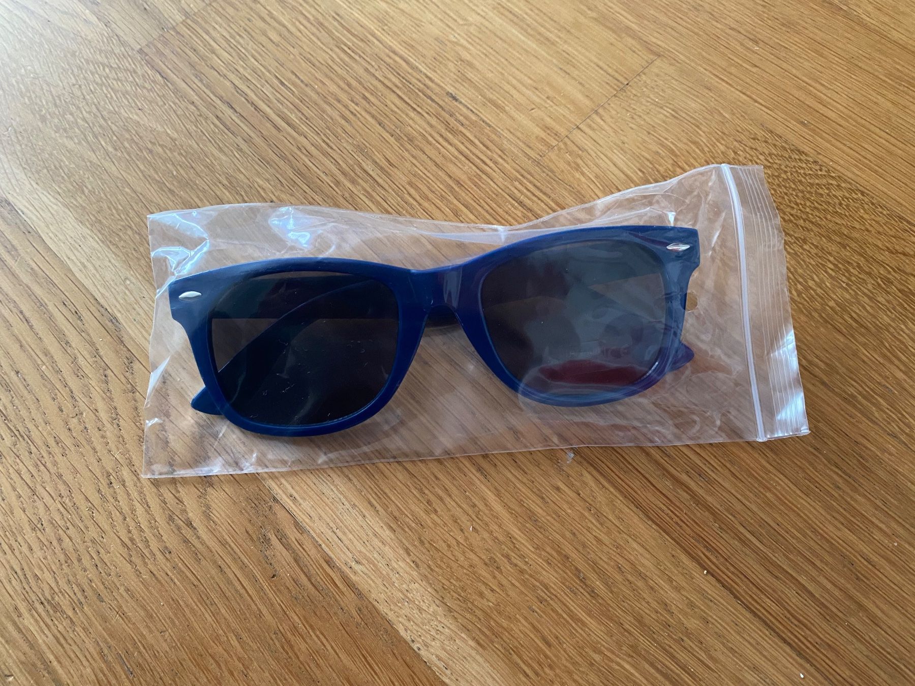 Occhiali & Lenti: Sonnenbrille Blau – Nuovo e nell'imballaggio originale da Riedholz venduto da emm_22qn