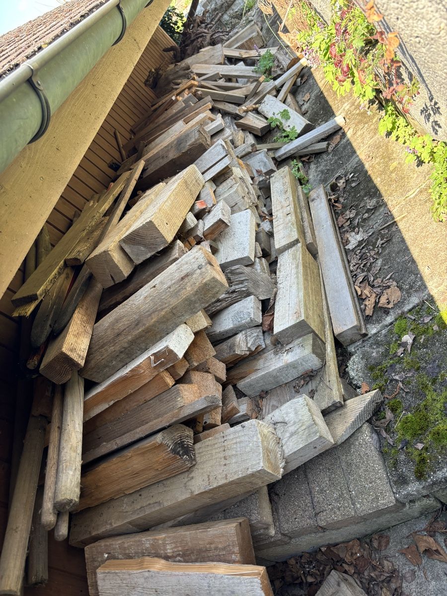 Articoli in legno: Holz c. 2m* – Usato da Füllinsdorf venduto da HESETIBS