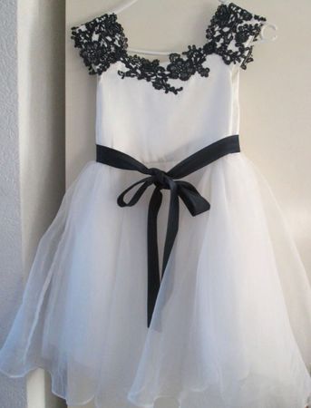 Robe de princesse de cérémonie 🪞🎠qui tourne Gr 122 128
