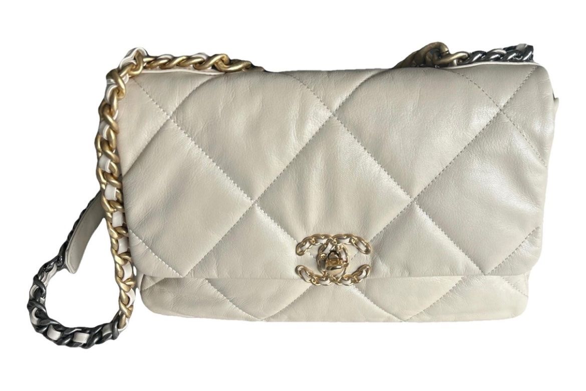 Chanel Taschen für Damen: Chanel 19 Small Creme Leder Top Zustand – Neu (gemäss Beschreibung) aus Bassersdorf von habibi06