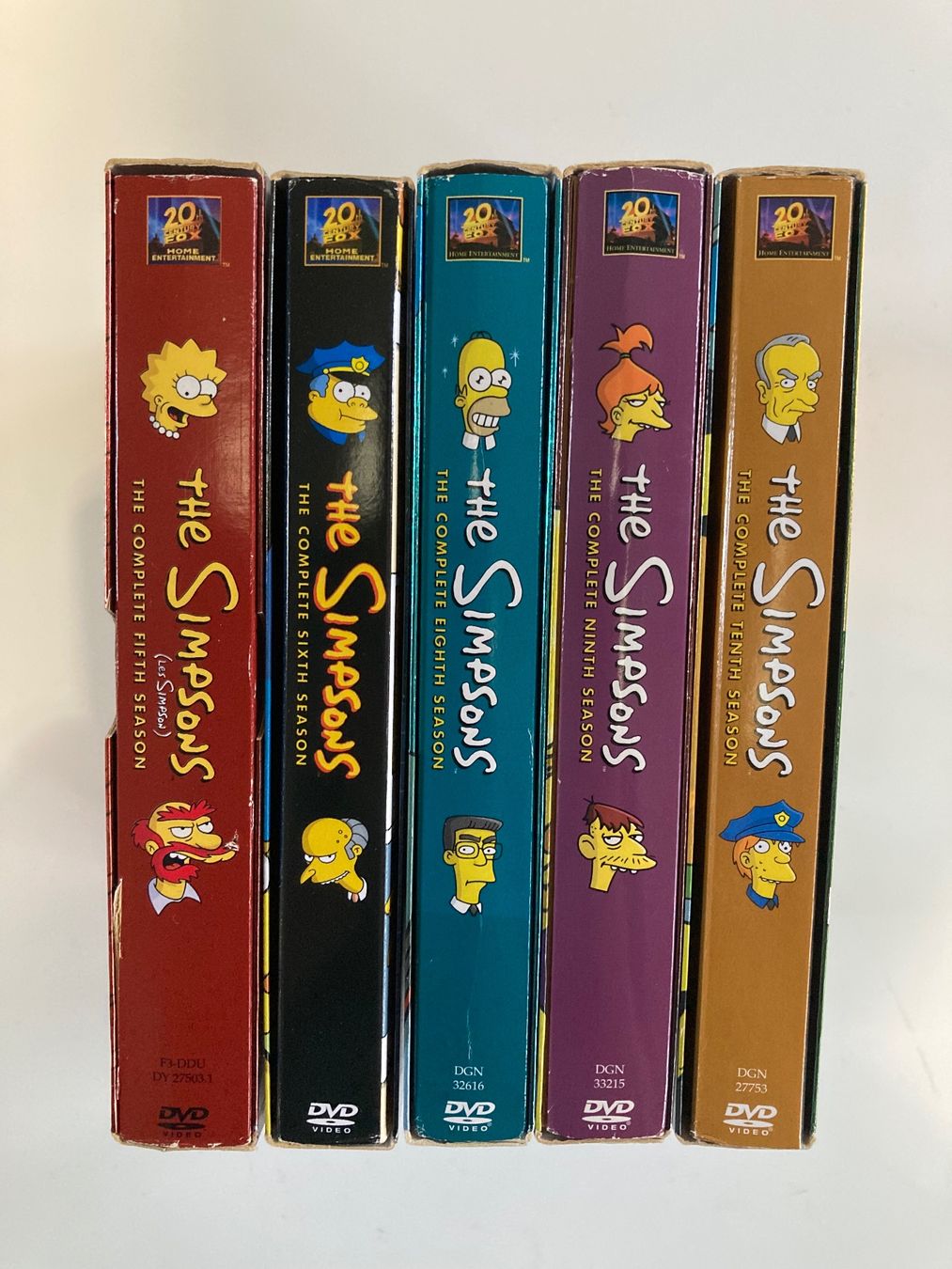 Tutti i DVDs: Coffret DVD Les Simpsons Saisons 5, 6, 8, 9, 10 – Usato da Bassecourt venduto da CALUMET-X