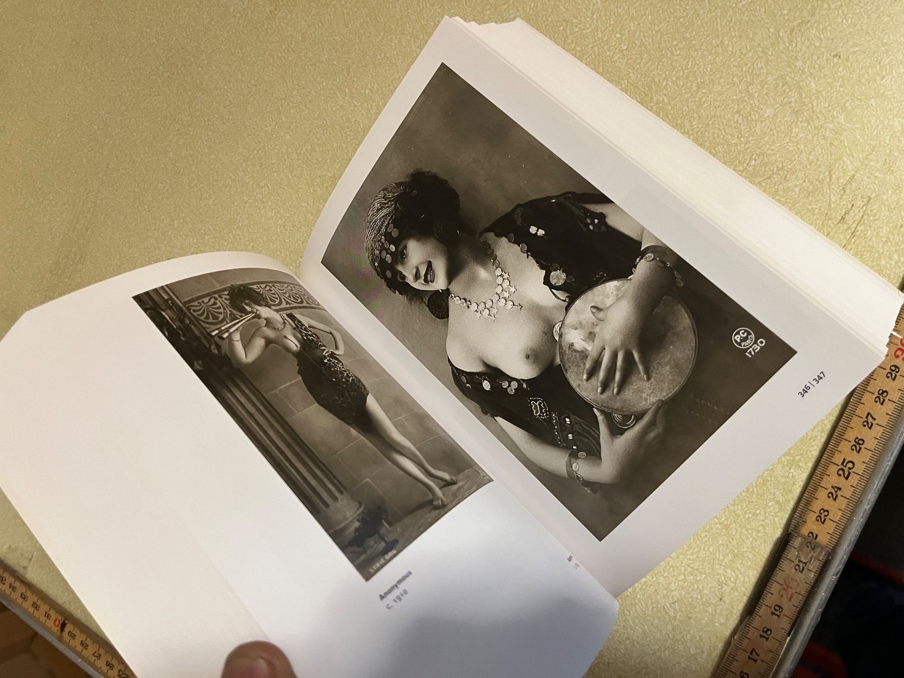 Libri: buch, 1000 nudes, taschen – Usato da Emmenmatt venduto da flyrecords 1