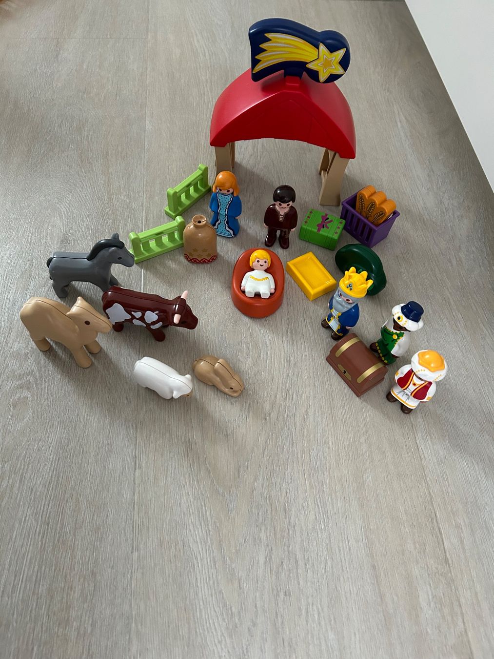Statuette: Playmobil 70259 Weihnachtskrippe – Usato da Arbon venduto da Tschu79