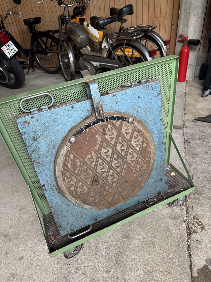 Alle Werkzeuge: Spureinstellplatten – Gebraucht aus dättlikon von sulsimoto