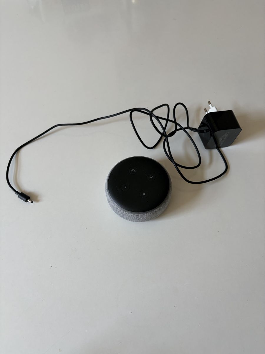 Amazon Lautsprecher: Amazon Echo Dot – Neu (gemäss Beschreibung) aus St. Gallen von ann_62px 2
