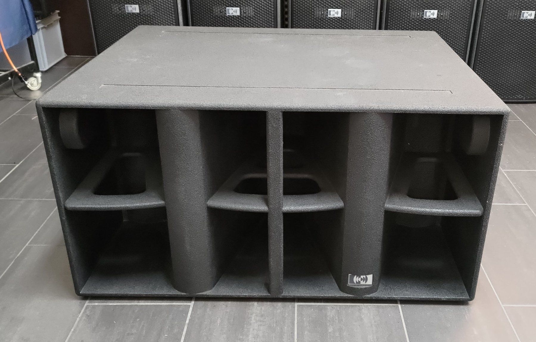 Casse acustiche: Montarbo PRO Infra SUB – Usato da Schlieren venduto da Basscenter