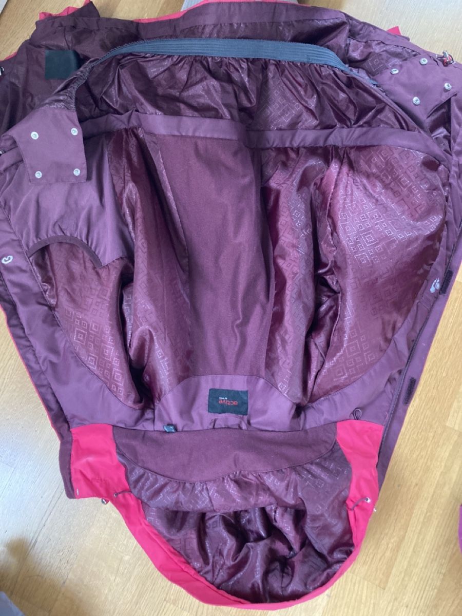 Tchibo Giacche: Tchibo Winterjacke und Skijacke pink – Usato da Zürich venduto da imelisa 4