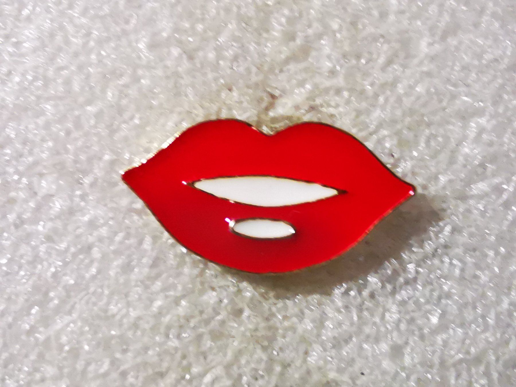 Placchette & Badge: Ansteckpin 100: Lippen – Usato da Oppligen venduto da Pin-Fall-Shop