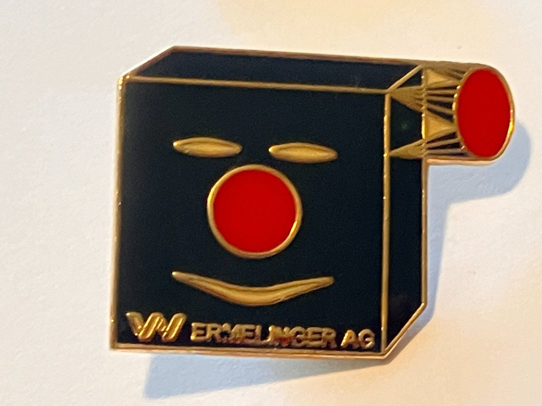 Placchette & Badge: 1 Pin Wermerlinger AG – Usato da Basel venduto da djwwpp