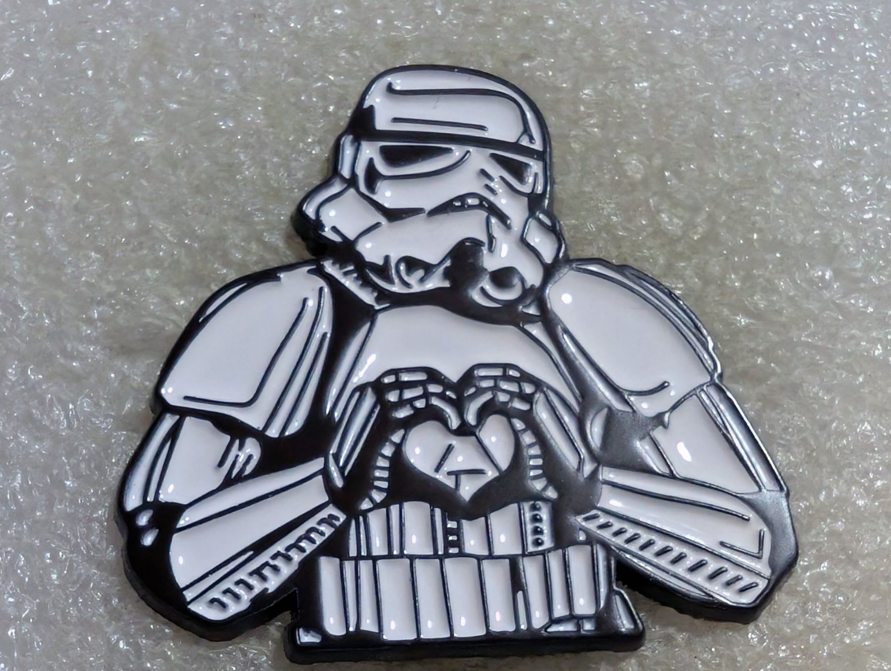 Placchette & Badge: Ansteckpin 182: Star Wars – Usato da Oppligen venduto da Pin-Fall-Shop