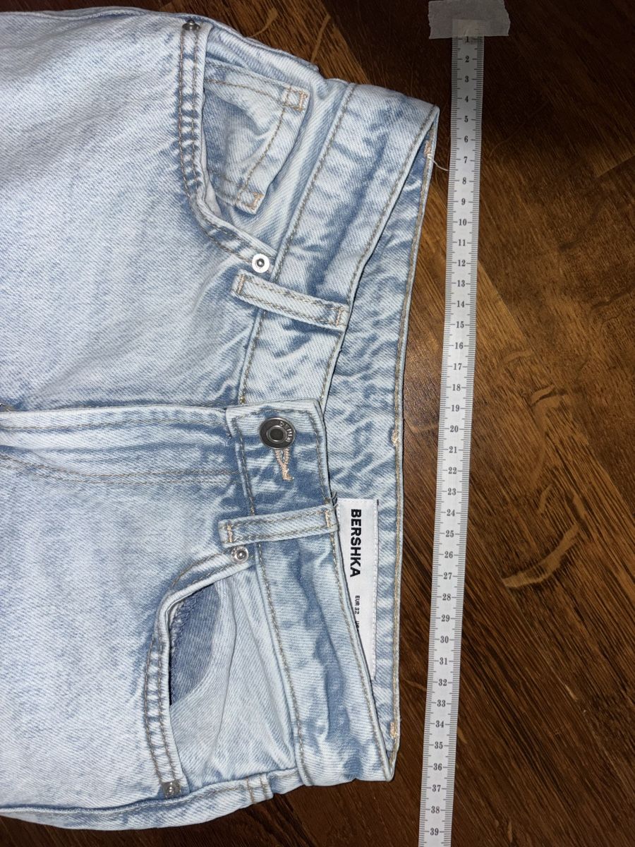 Bershka Jeans: Jeans Gr. 32 👖💯 – Neu (gemäss Beschreibung) aus Dübendorf von lus_9275 2