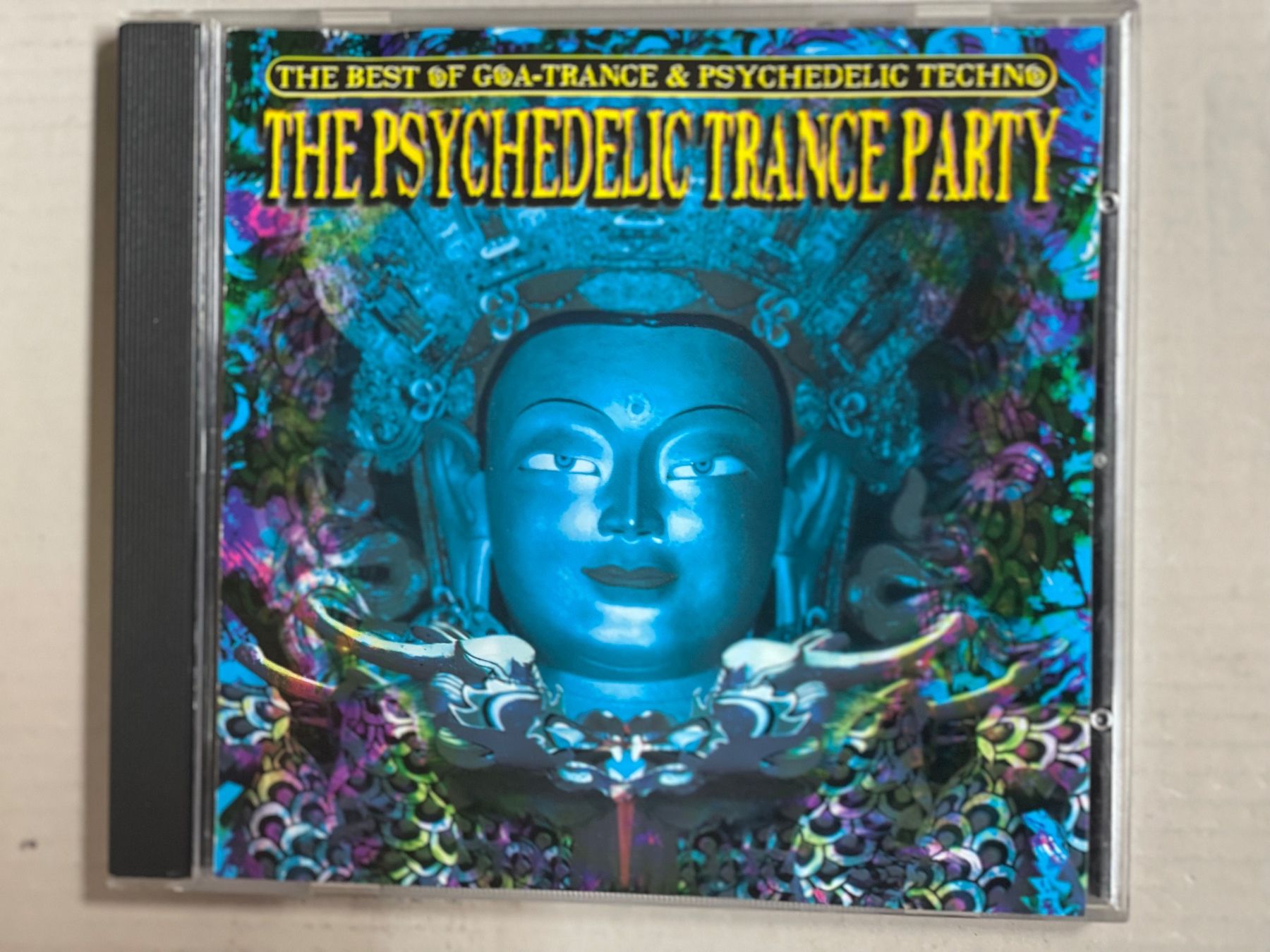 CD: The Psychedelic Party – Usato da Muri b. Bern venduto da AdidasCollector 4