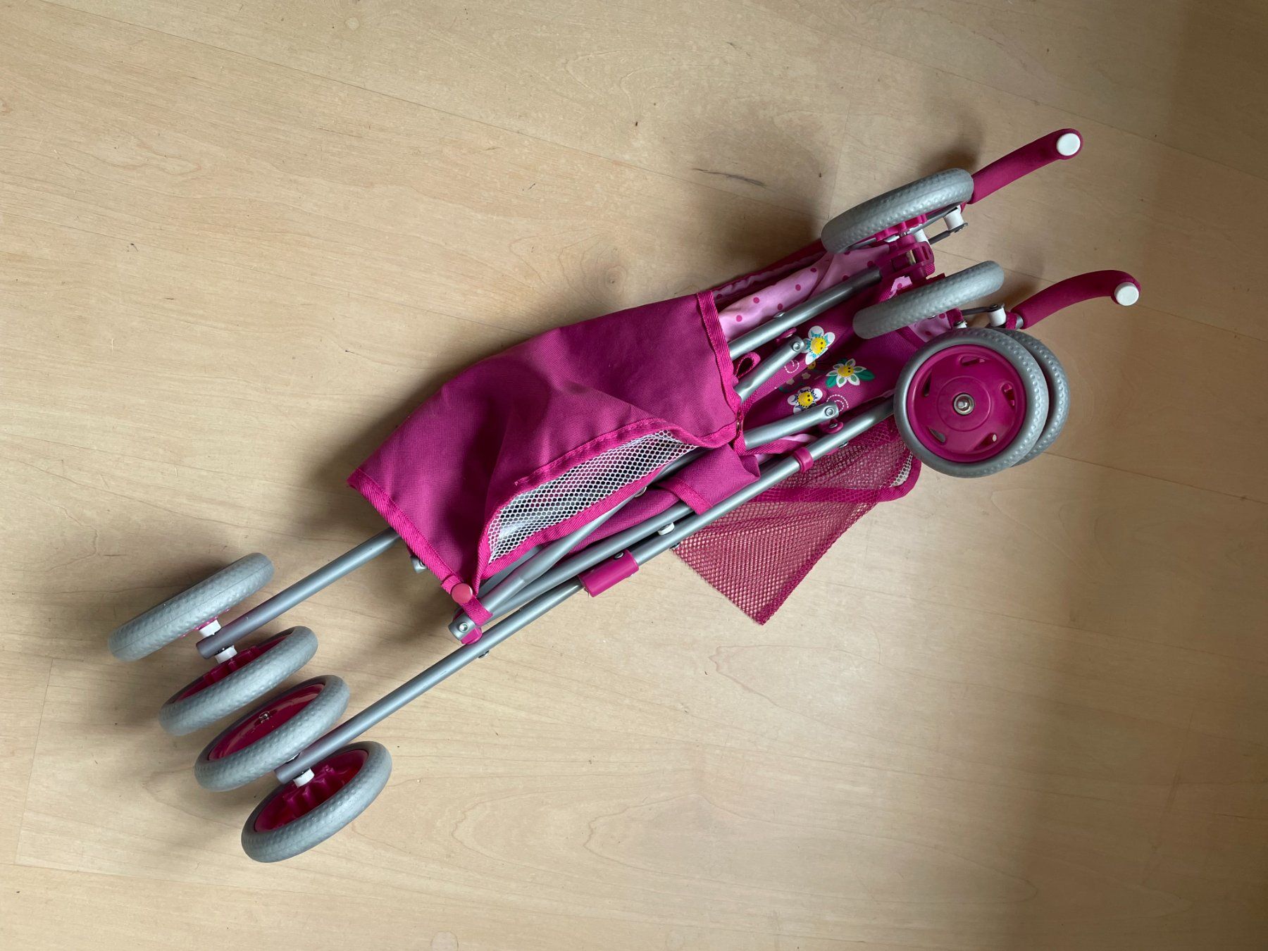 Puppenwagen: Puppenbuggy pink – Gebraucht aus Pfäffikon ZH von erindjah 2