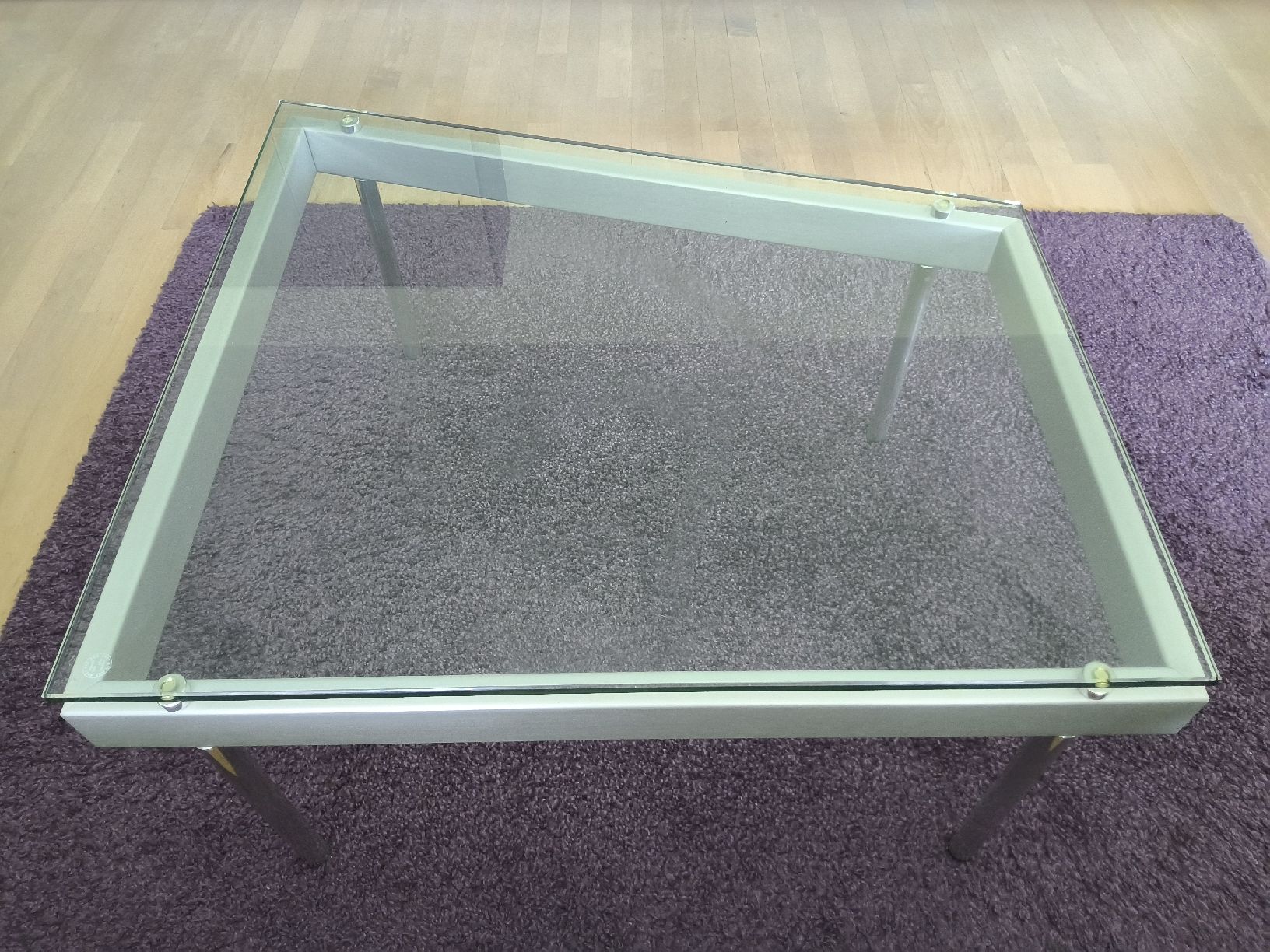 De Sede Tavoli: Design Glas Beistelltisch von de Sede – Usato da Basel venduto da Blaetz
