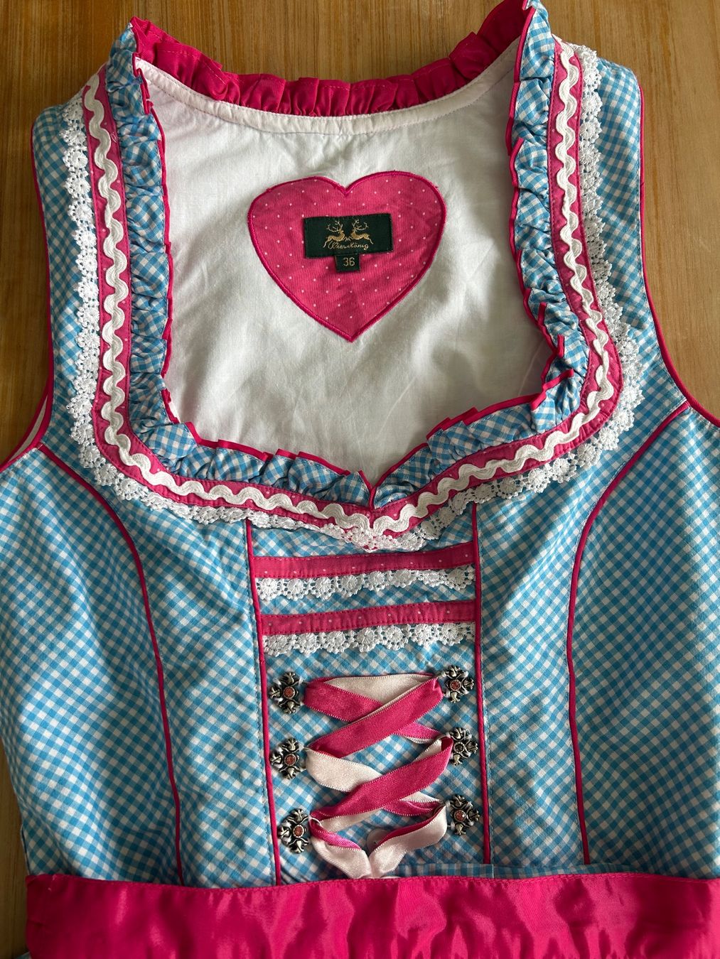 Costumi: WiesenKönig Dirndl Gr.36, Top Zustand – Usato da Thusis venduto da mic_wbp5 1