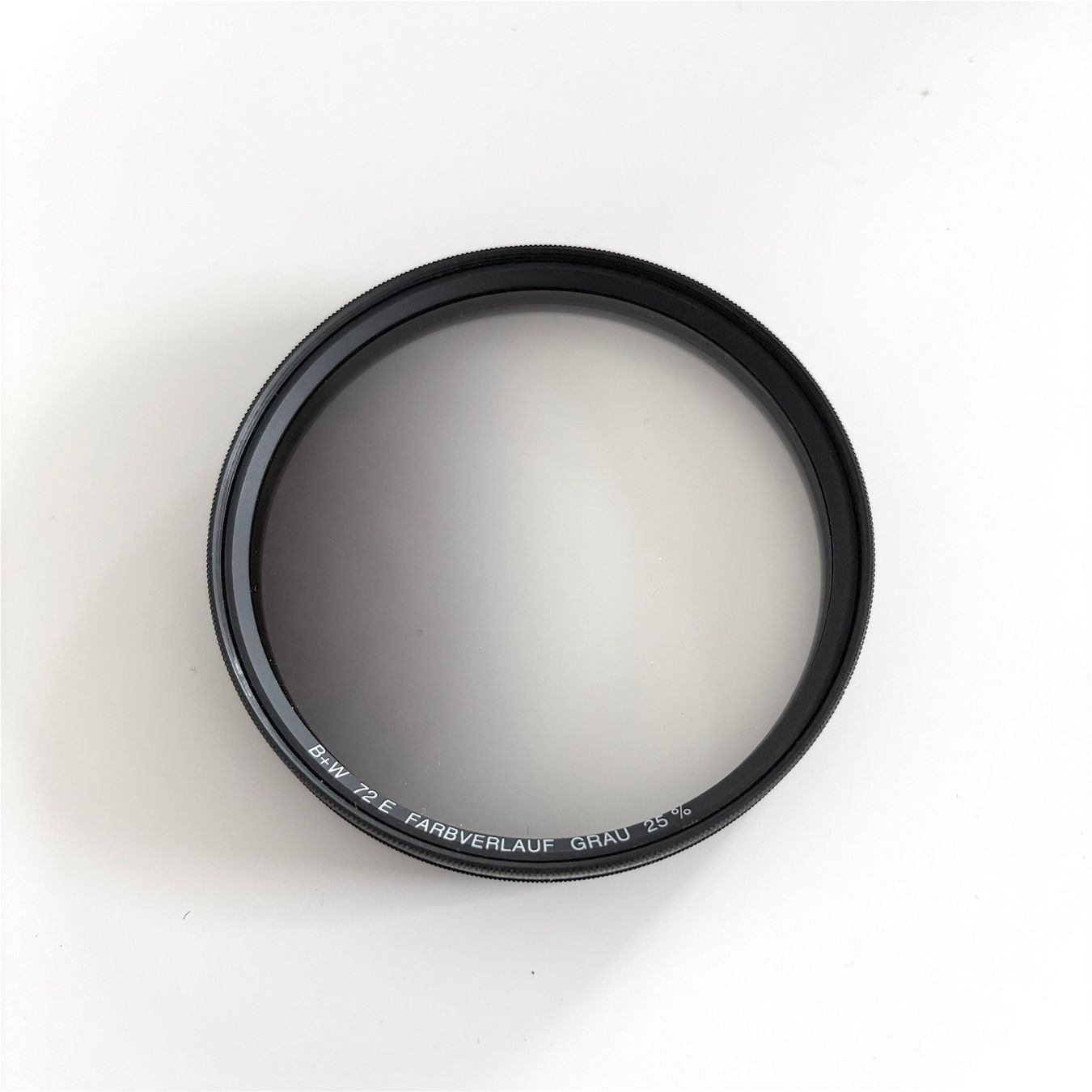 Filtri: B+W Filter 72 mm Farbverlauf Grau 25% – Usato da Zürich venduto da dulceamargo