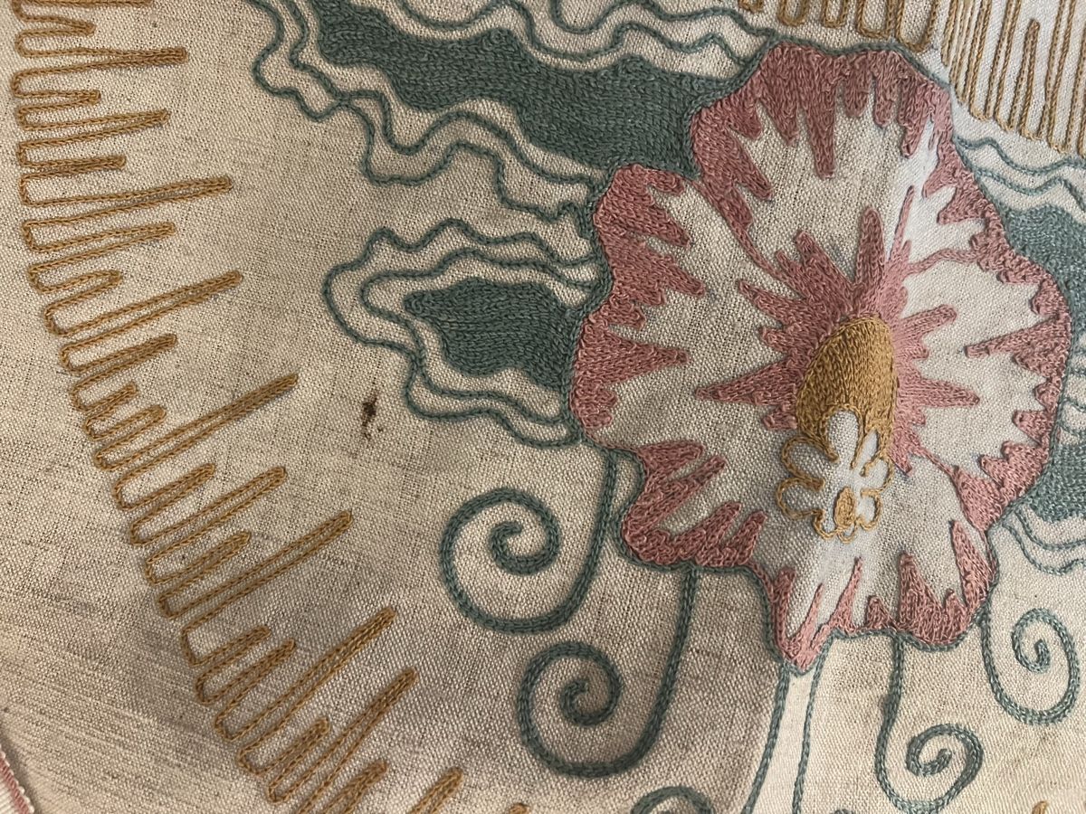 Sonstige Tischwäsche: Nappe chemin de table en lin, vintage brodée main, pompons – Gebraucht aus Genève von DELIRBEADS 6