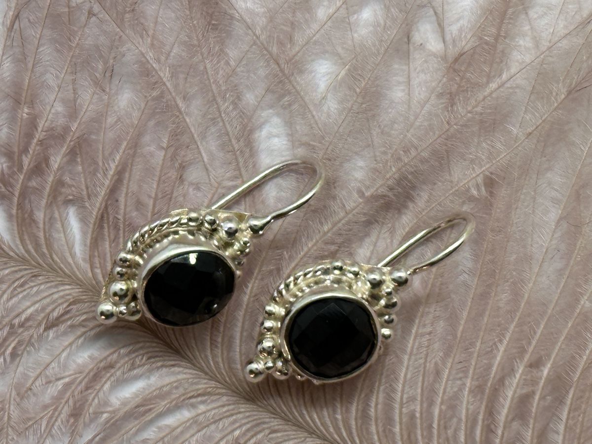 Onyx Orecchini pendenti & Orecchini a lobo: Ohrringe Onix – Nuovo e nell'imballaggio originale da Niederglatt ZH venduto da Silberschmuck-design