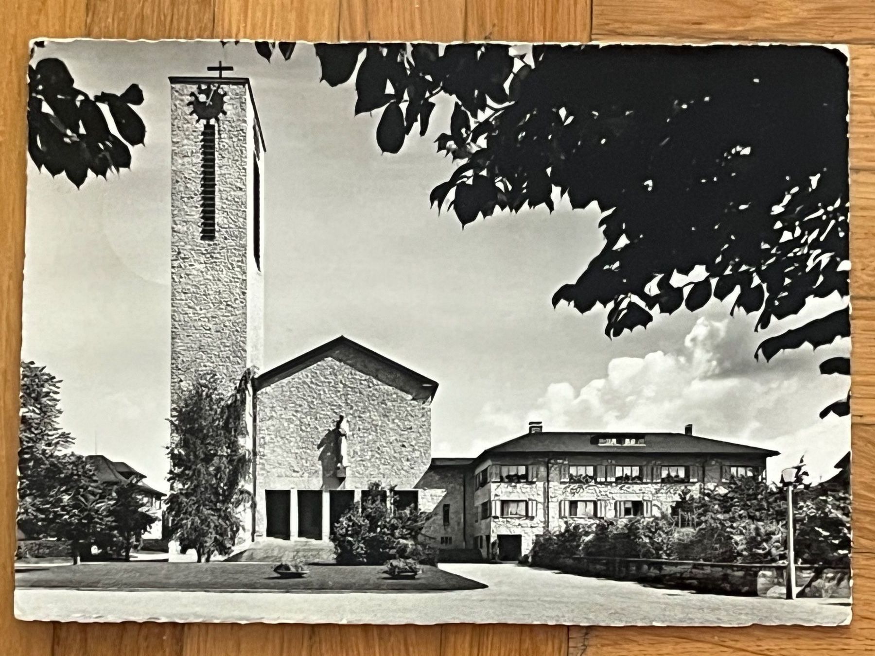 Cartoline postali: Flawil 1967, St. Laurentiuskirche – Usato da Romanshorn venduto da luxcollect