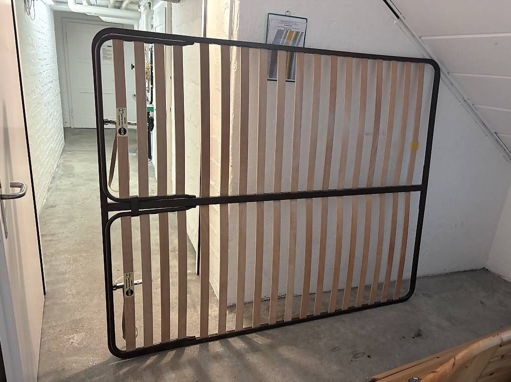 Letti: Bettgestell 160x200 – Usato da Glattbrugg venduto da BALZA. 2