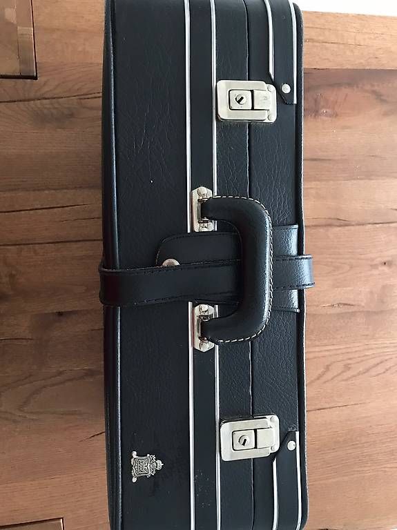 Valigie: Antiker Retro Koffer – Usato da Wernetshausen venduto da Laurita_lca