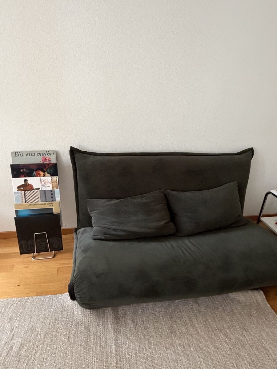 Divani: Maison du Monde dark green sofa bed – Usato da Zürich venduto da bea_swh6