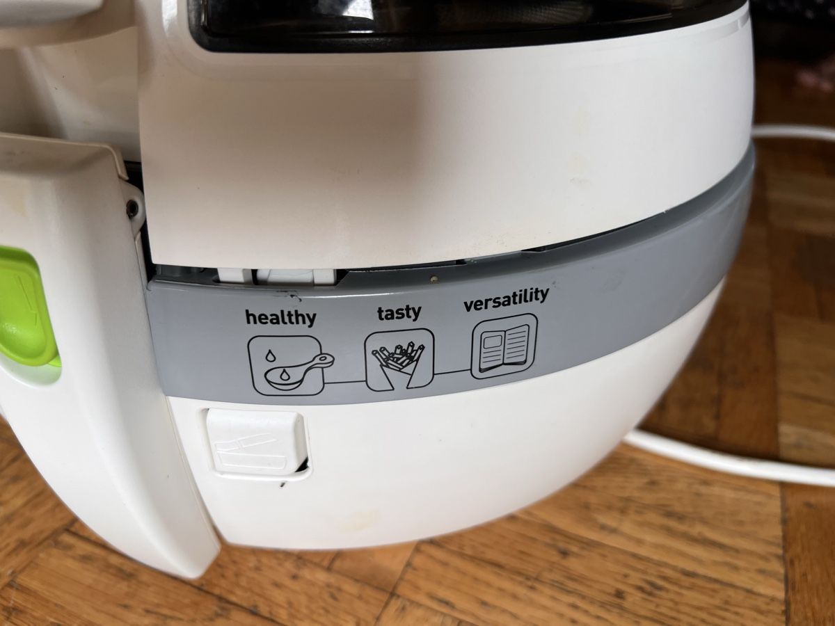 Tefal Elettrodomestici da cucina: Tefal Actifry Gebraucht funktionsfähig – Usato da Uster venduto da SmartSales_zh 2