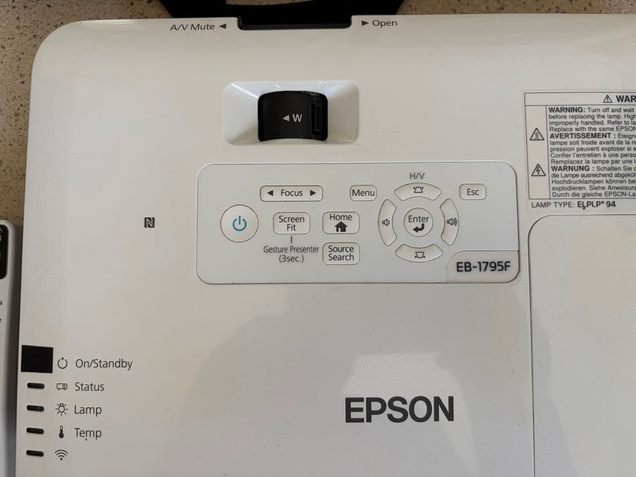 Vidéoprojecteurs: EPSON Beamer/Projektor EB-1795F HDMI – D'occasion à Zürich par Bluesailing 4
