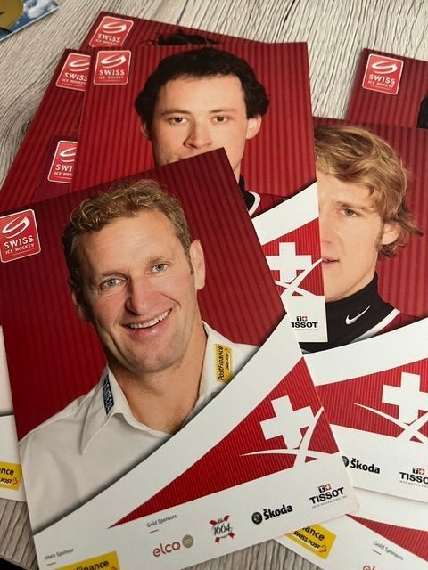 Autografi: 12 alte Schweizer Eishockey Nationalmannschaft Karten, Top – Usato da Naters venduto da juveman 2