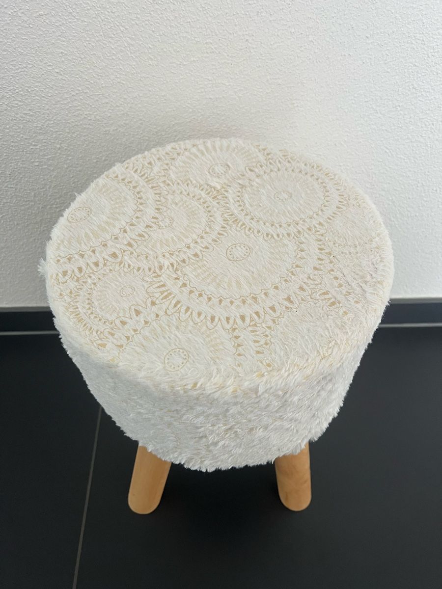 Hocker: Hocker – Gebraucht aus Heimberg von mira777 1