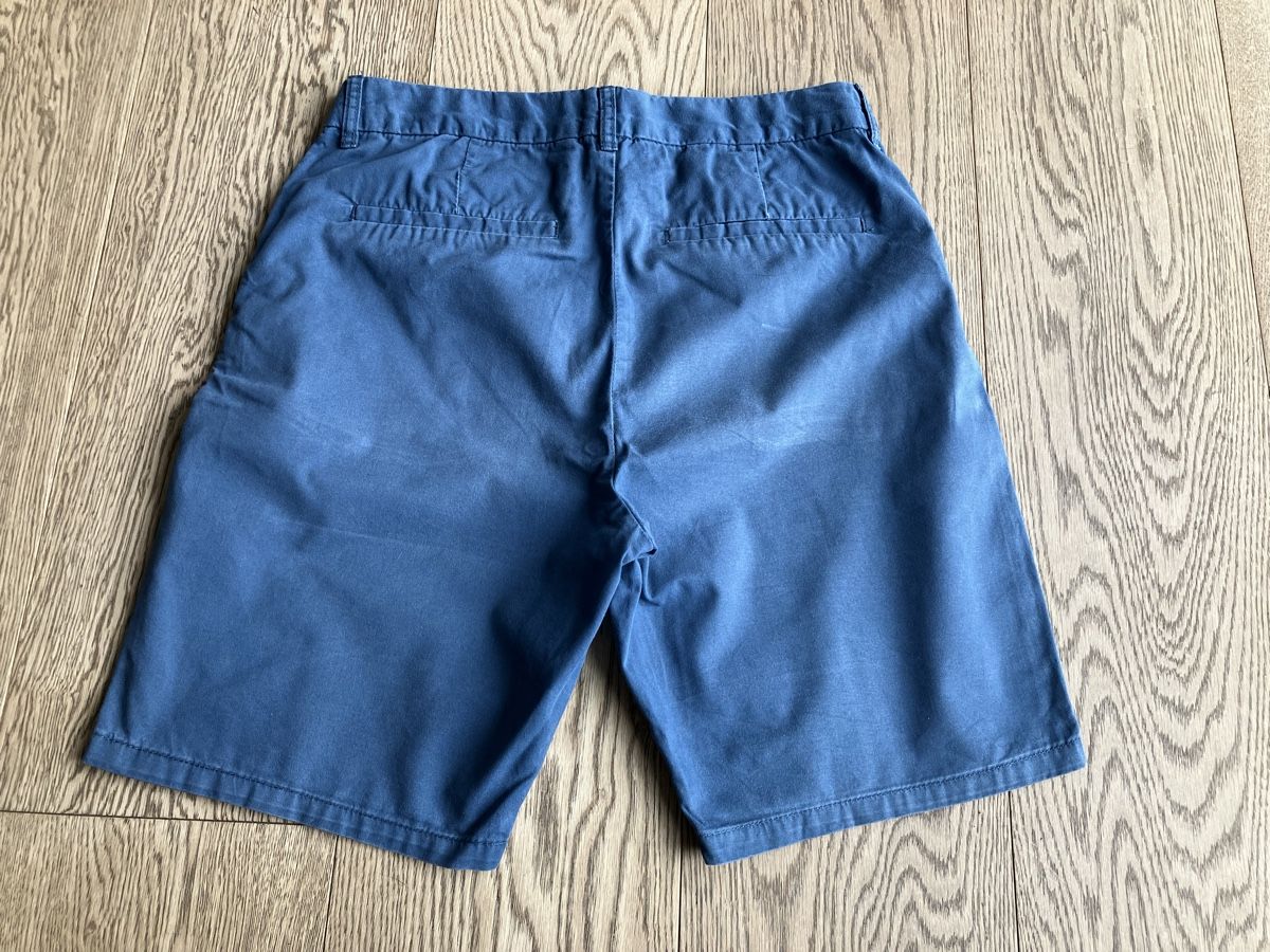 Next Pantaloni: Shorts blau 164 – Usato da Cham venduto da Liliane78 1