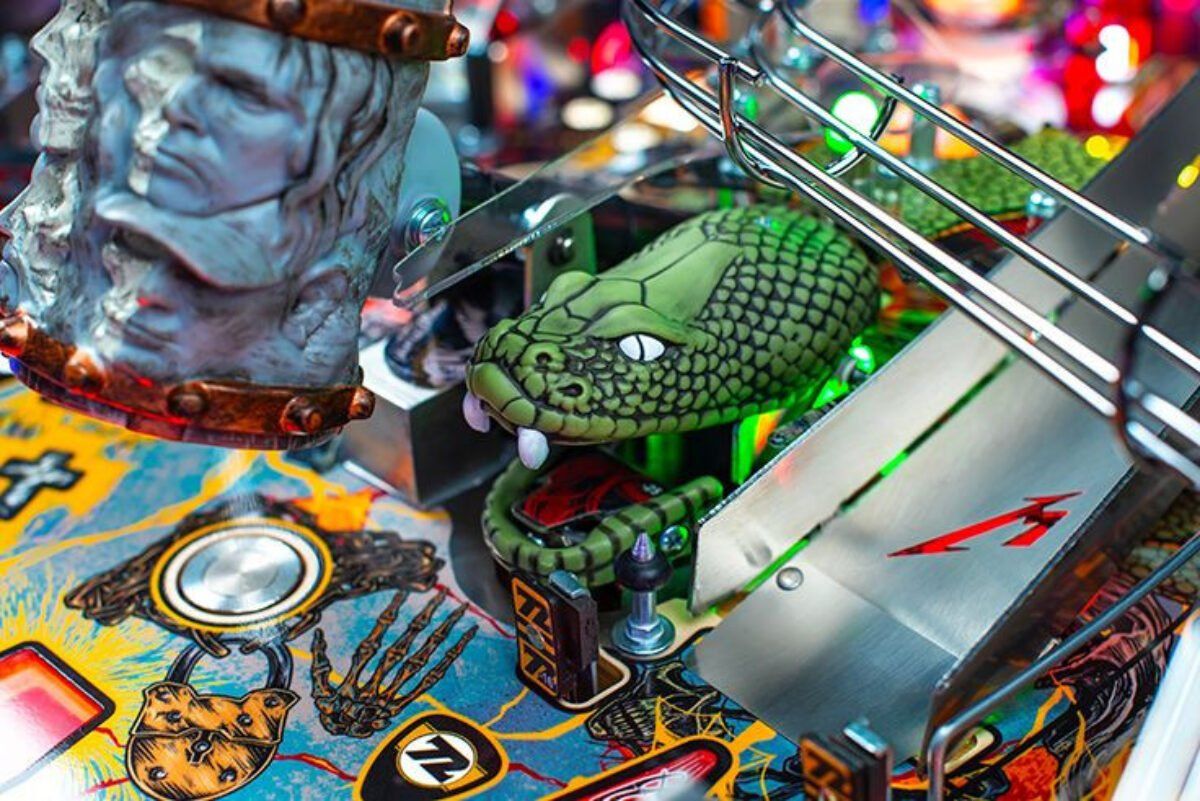 Stern Pinball Flipper: Metallica Remastered Premium – Nuovo (secondo la descrizione) da Schalunen venduto da schwabspielautomaten 7