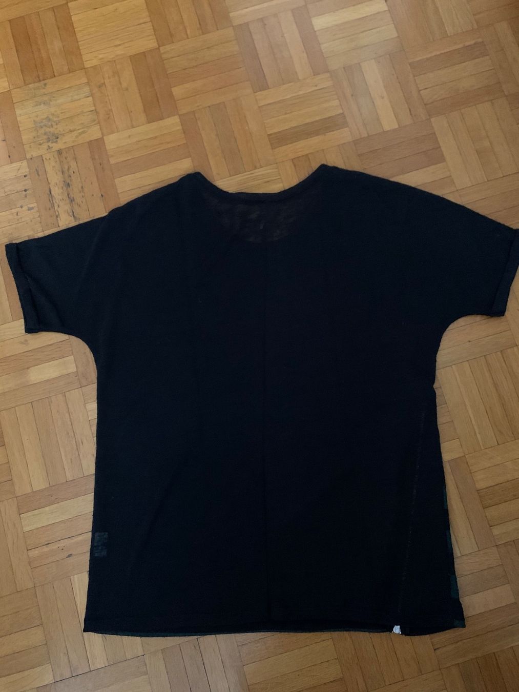 T-Shirts: Maglietta nera. (S) – Gebraucht aus Minusio von murimiri 1